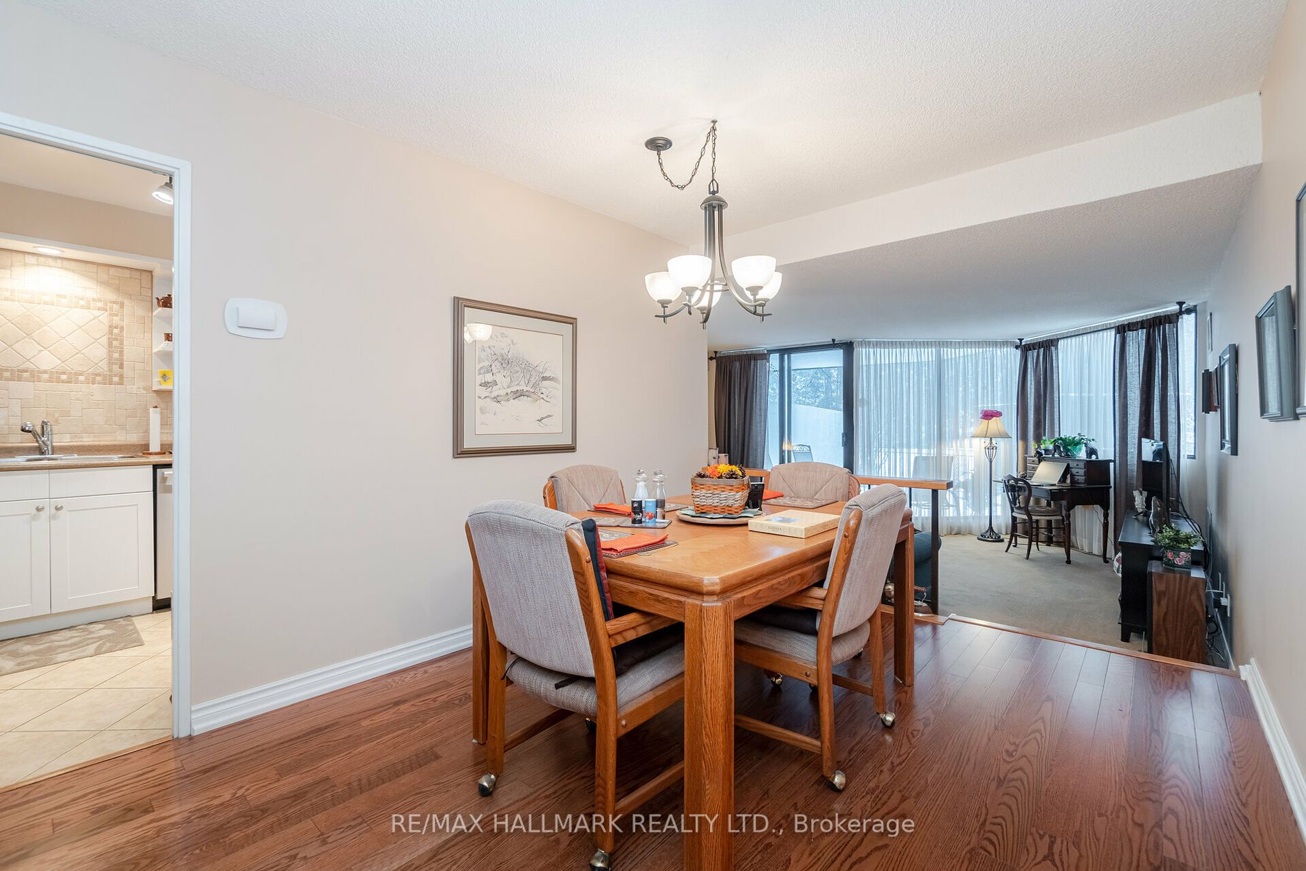 50 Baif Blvd 22 Property Photo 11