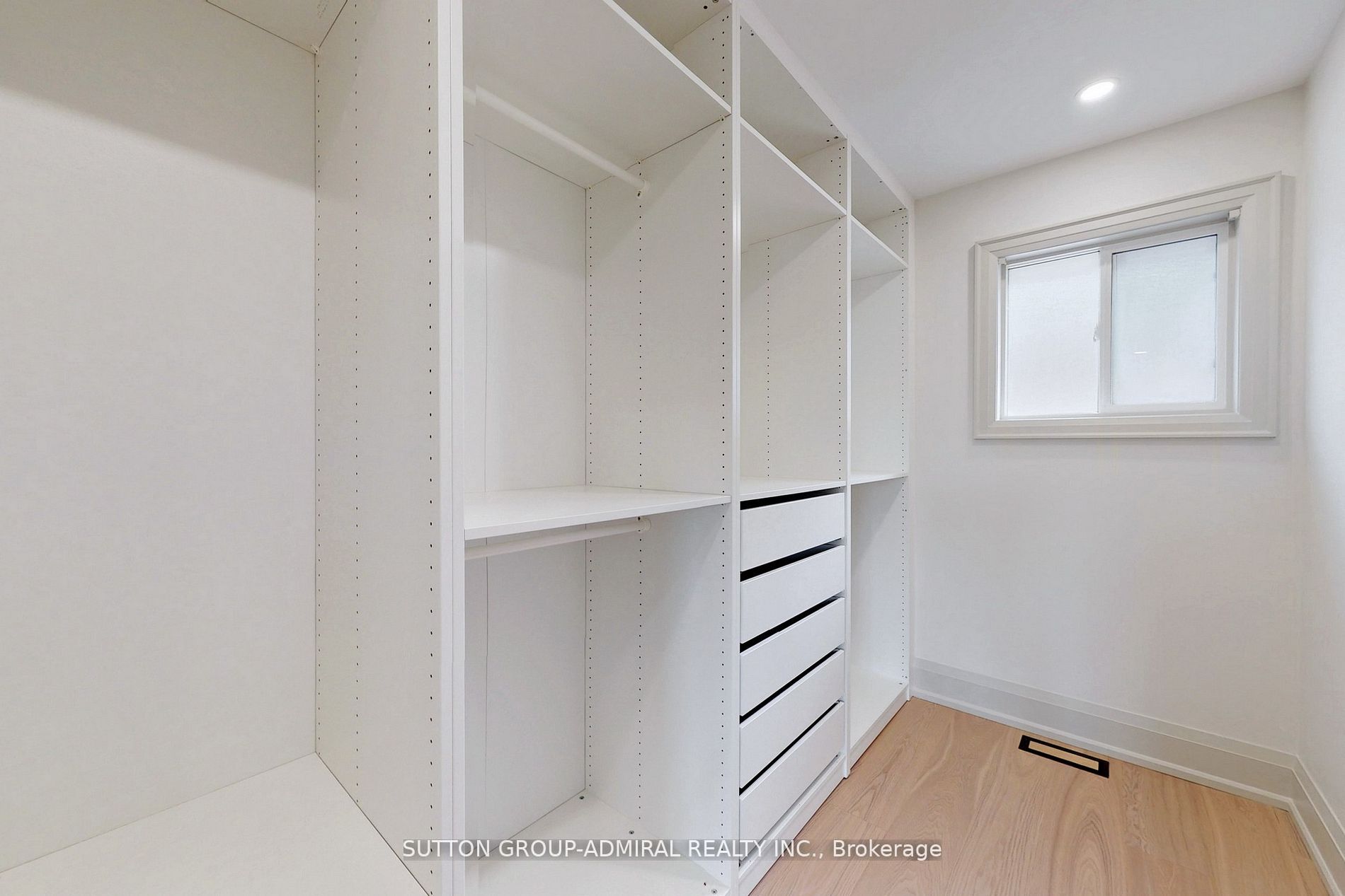 470 Doubletree Lane Property Photo 22