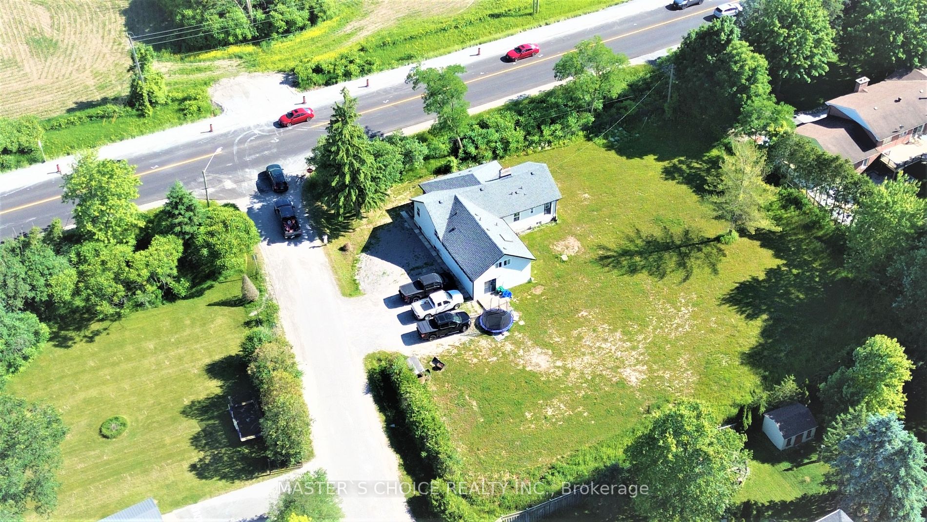 2 Preston Ave Property Photo 1