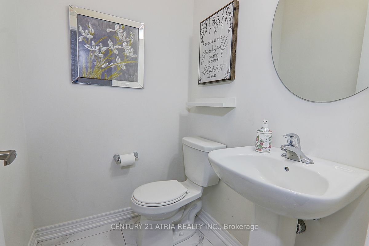 5 Robert Baldwin Blvd Property Photo 8