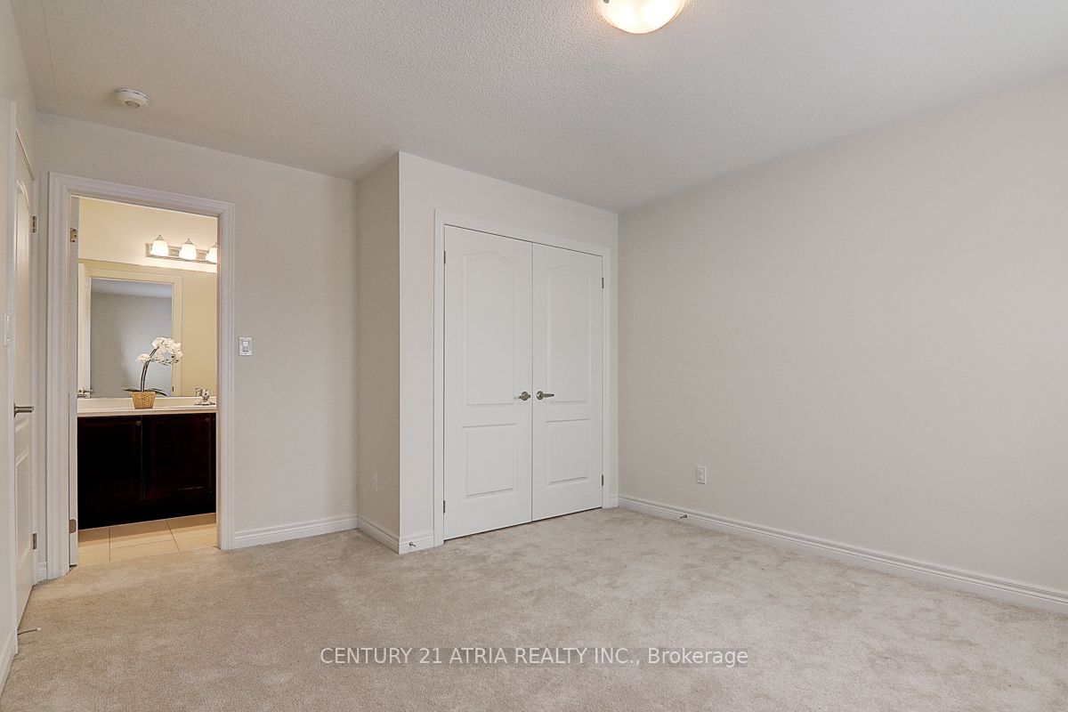 5 Robert Baldwin Blvd Property Photo 24