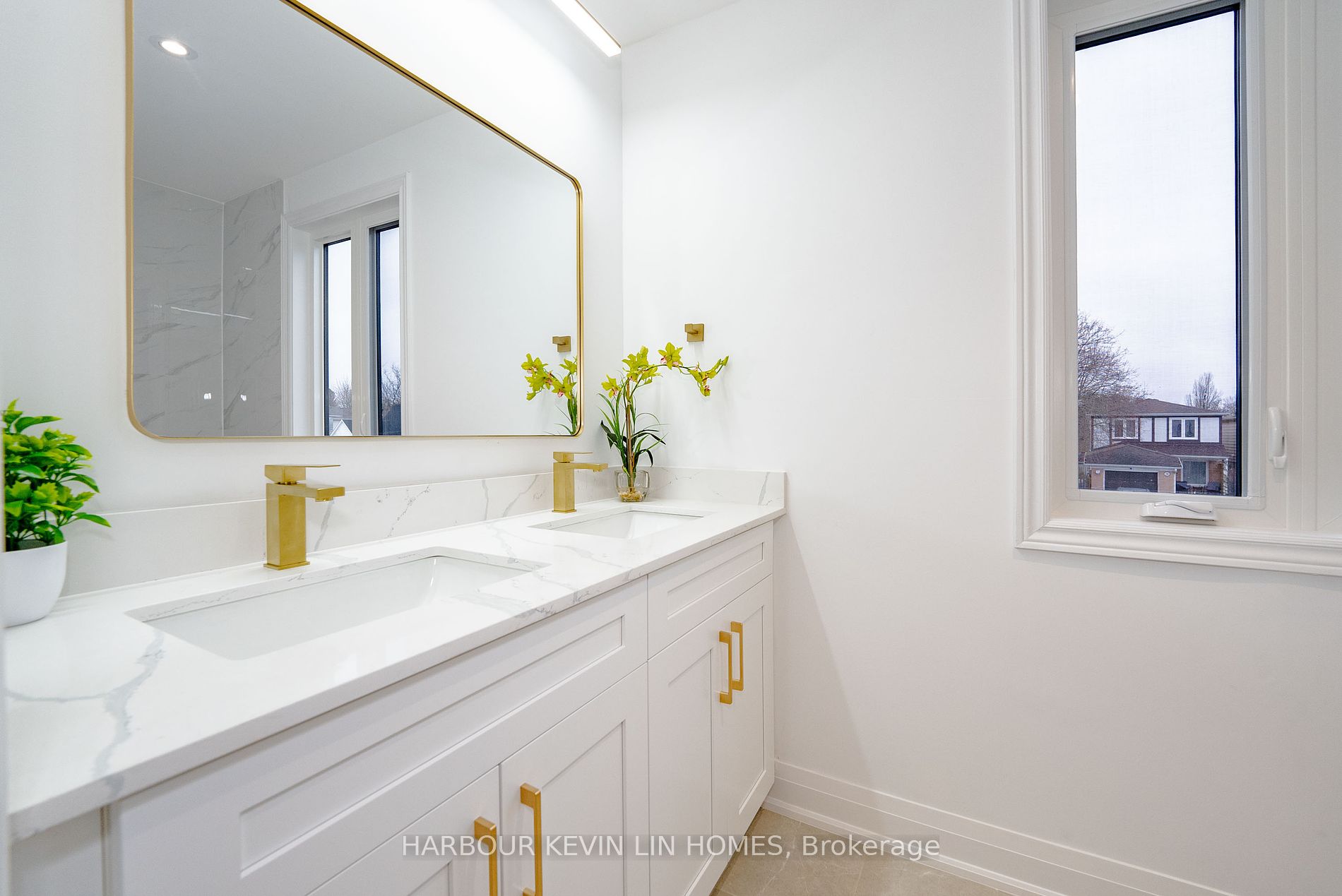 105 Patterson St Property Photo 25