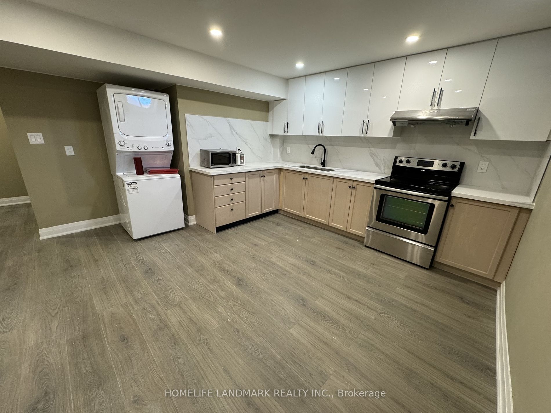 6 Lemsford Dr Property Photo 4