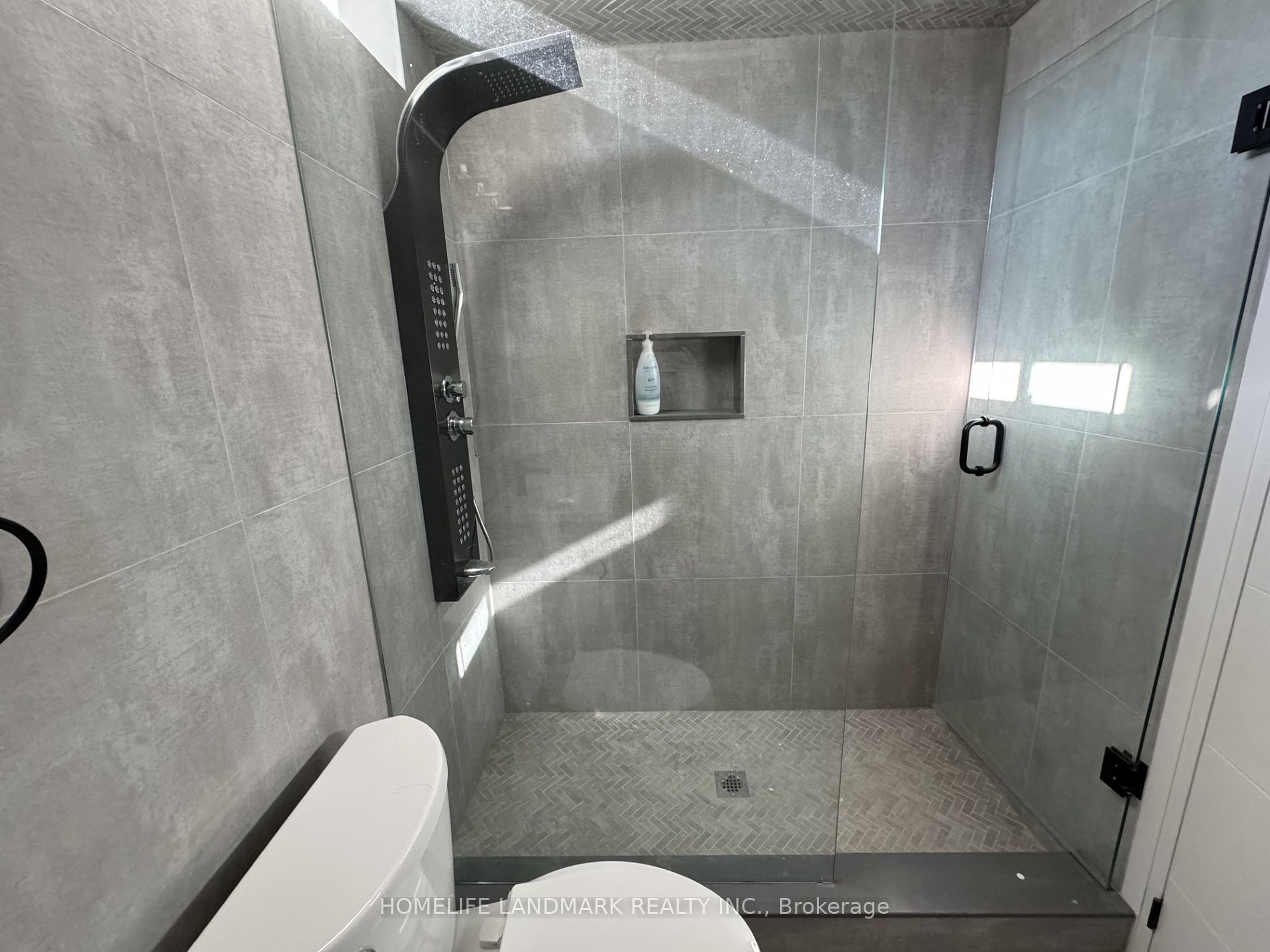 6 Lemsford Dr Property Photo 11