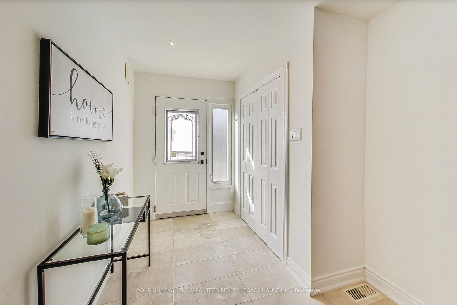 21 Irish Moss Crt Property Photo 4