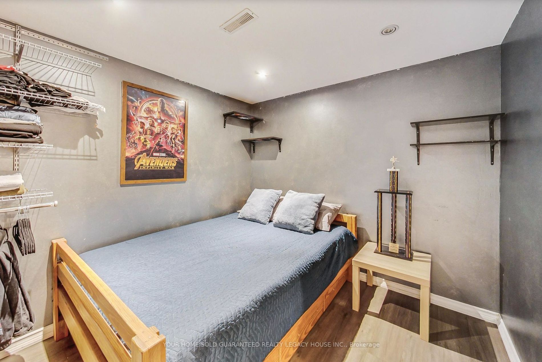 21 Irish Moss Crt Property Photo 26