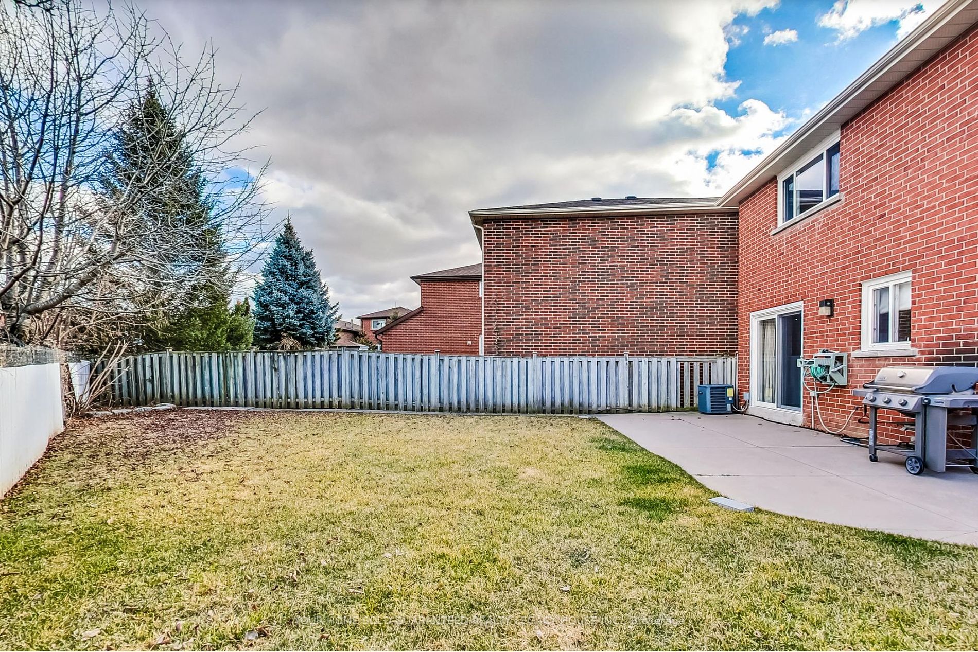 21 Irish Moss Crt Property Photo 31
