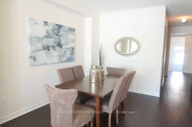 23 Mohandas Dr Property Photo 5
