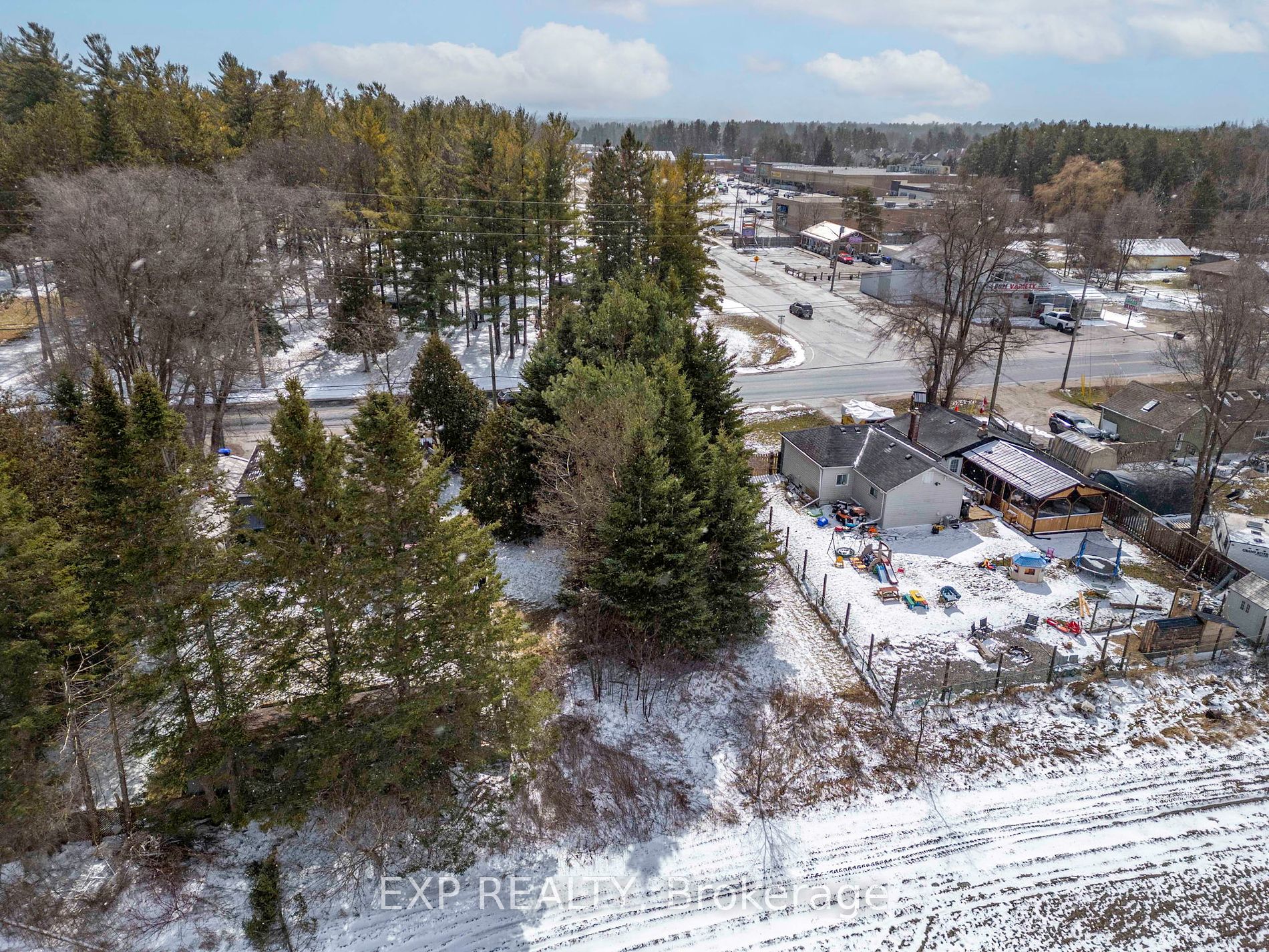 18 Brentwood Rd Property Photo 7
