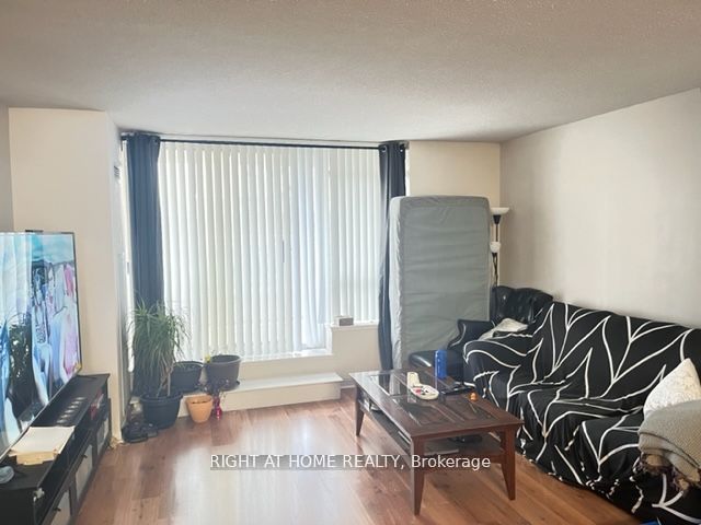75 King William Cres 10 Property Photo 5