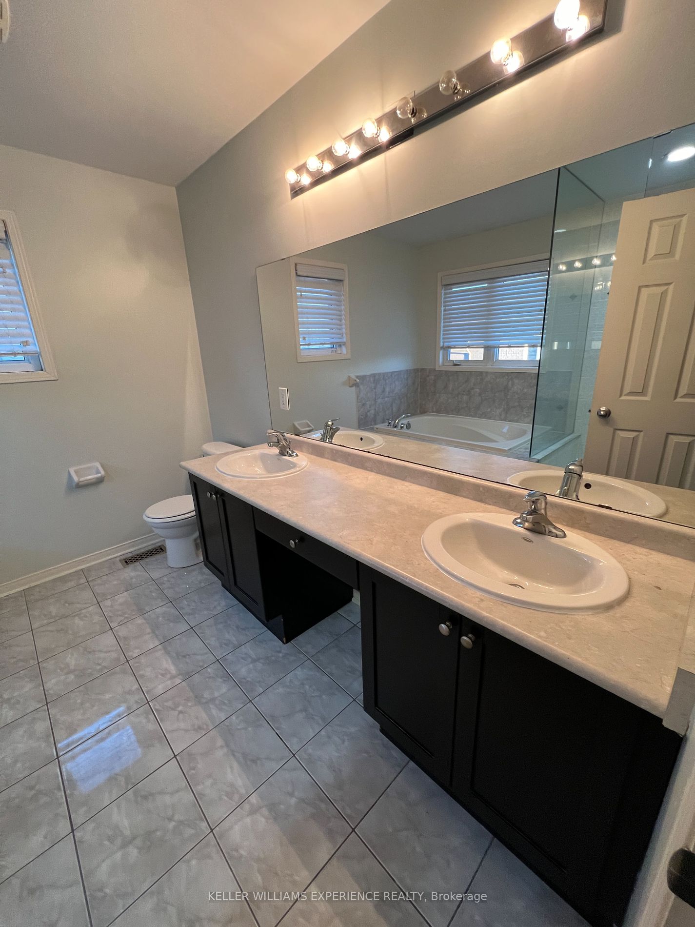 124 Aishford Rd Property Photo 28