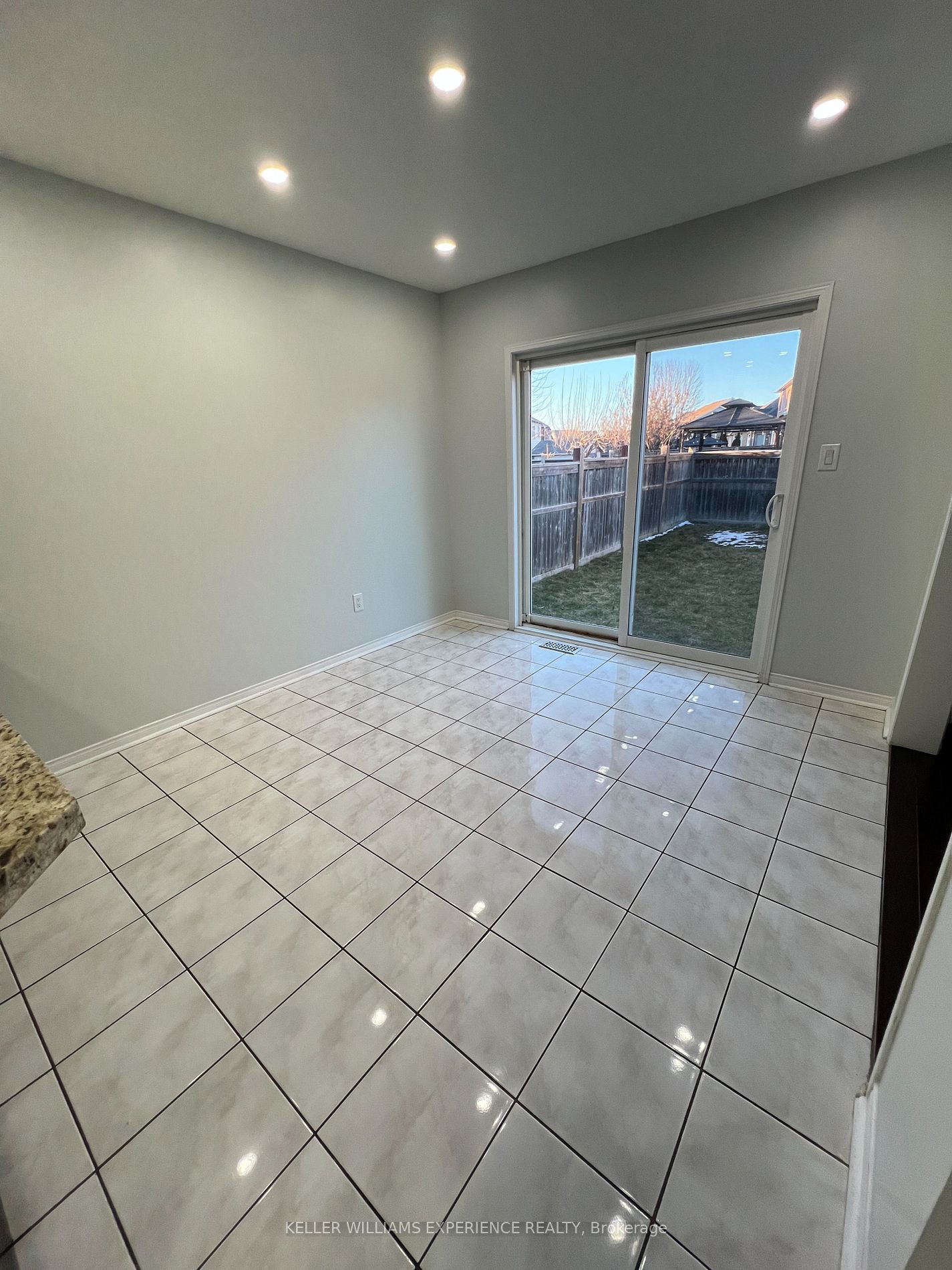 124 Aishford Rd Property Photo 31