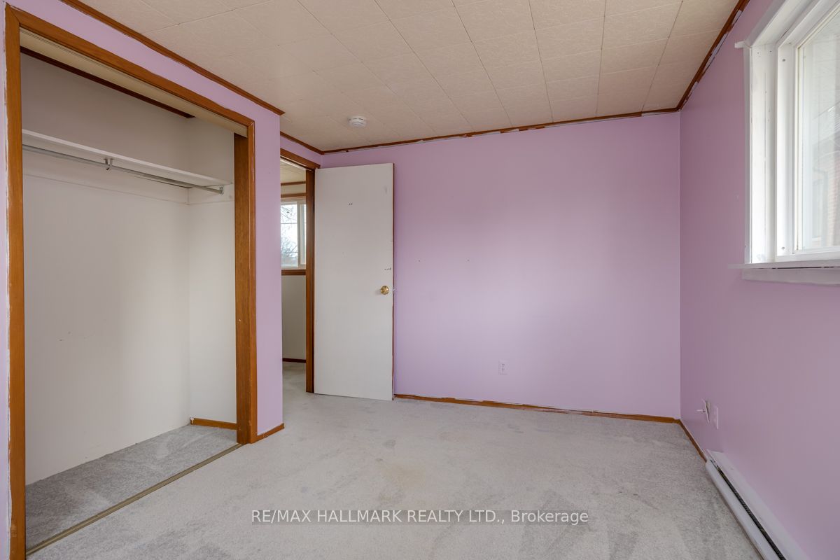 27 Oak Ave Property Photo 23