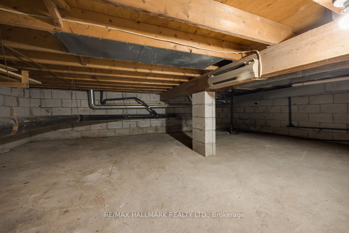 27 Oak Ave Property Photo 27