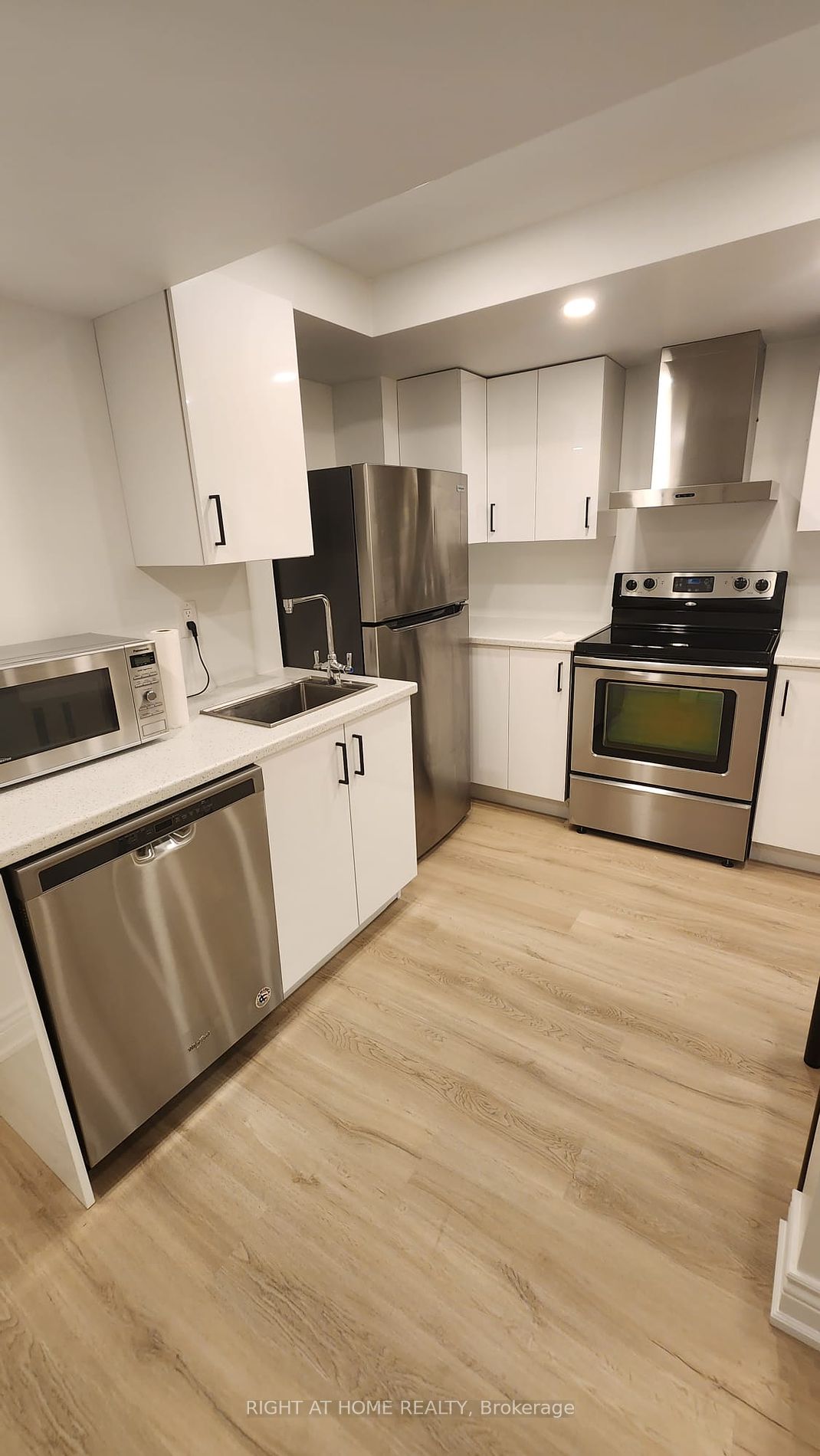 8 Samba St Property Photo 2