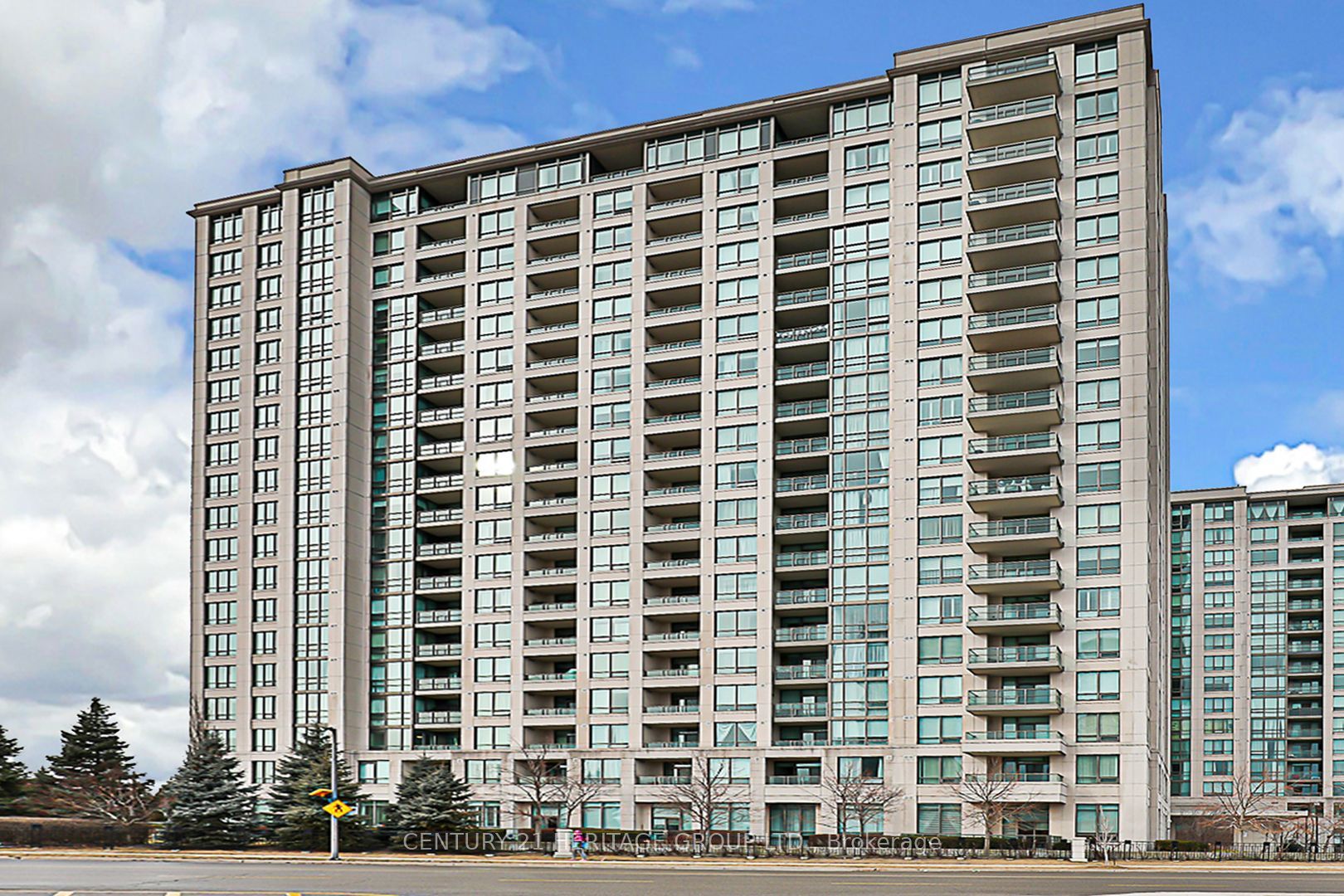 88 Promenade Circ 4 Property Photo 2