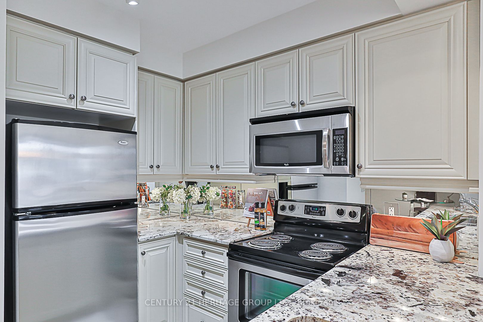 88 Promenade Circ 4 Property Photo 16