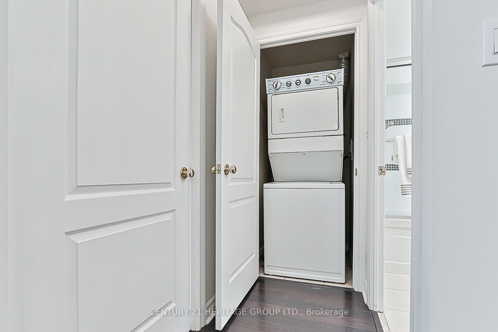 88 Promenade Circ 4 Property Photo 36