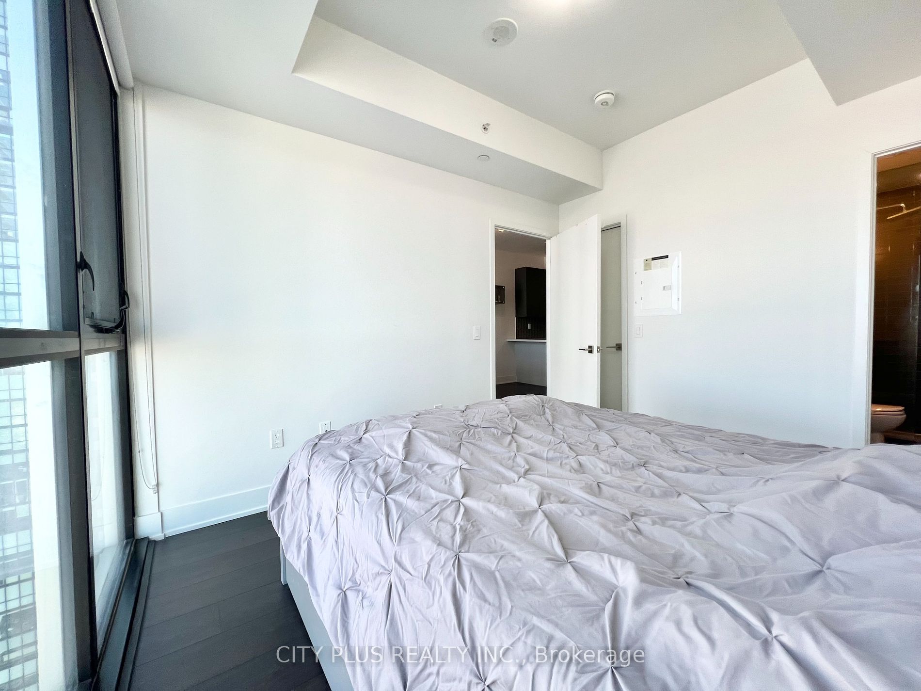2916 Highway 7 Rd 20 Property Photo 18
