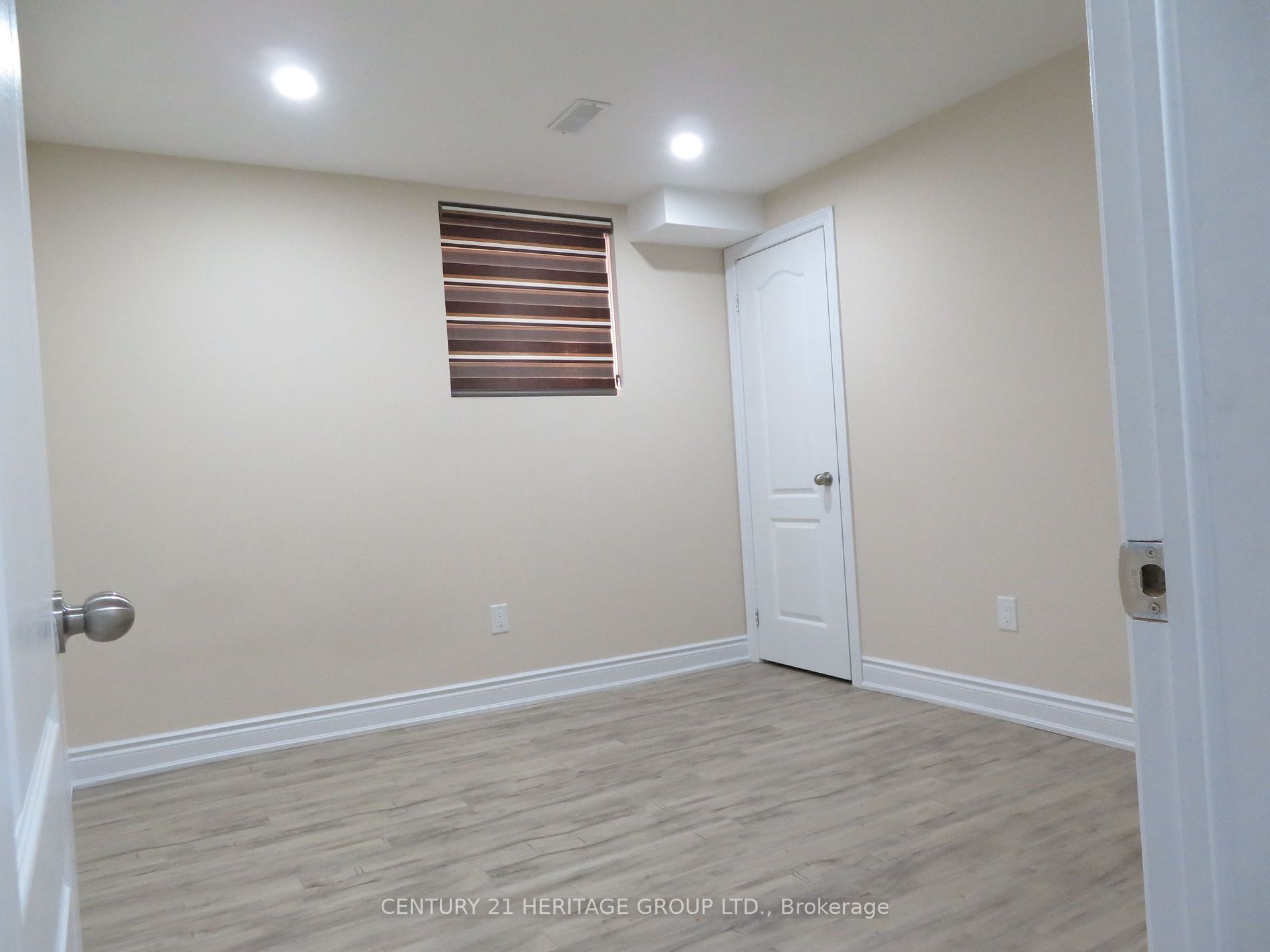 78 Gibson Circ Property Photo 12
