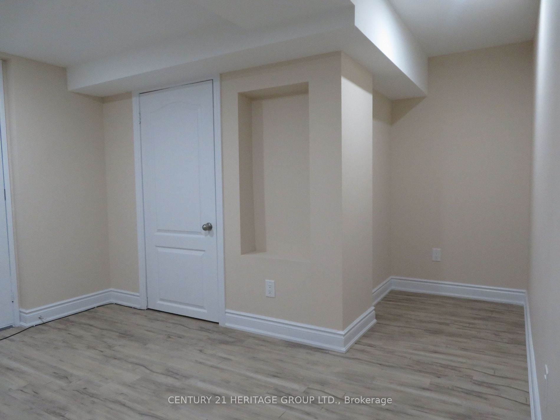 78 Gibson Circ Property Photo 14