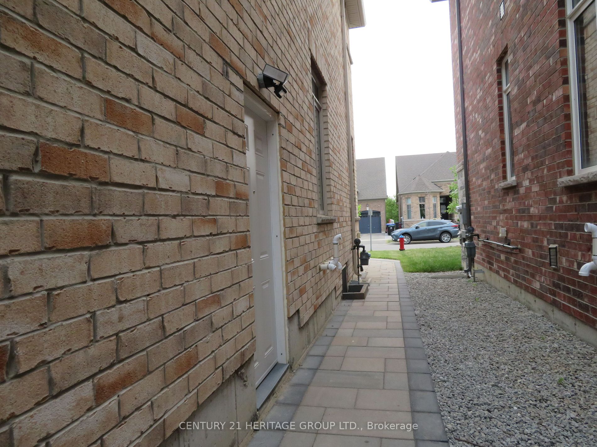 78 Gibson Circ Property Photo 17