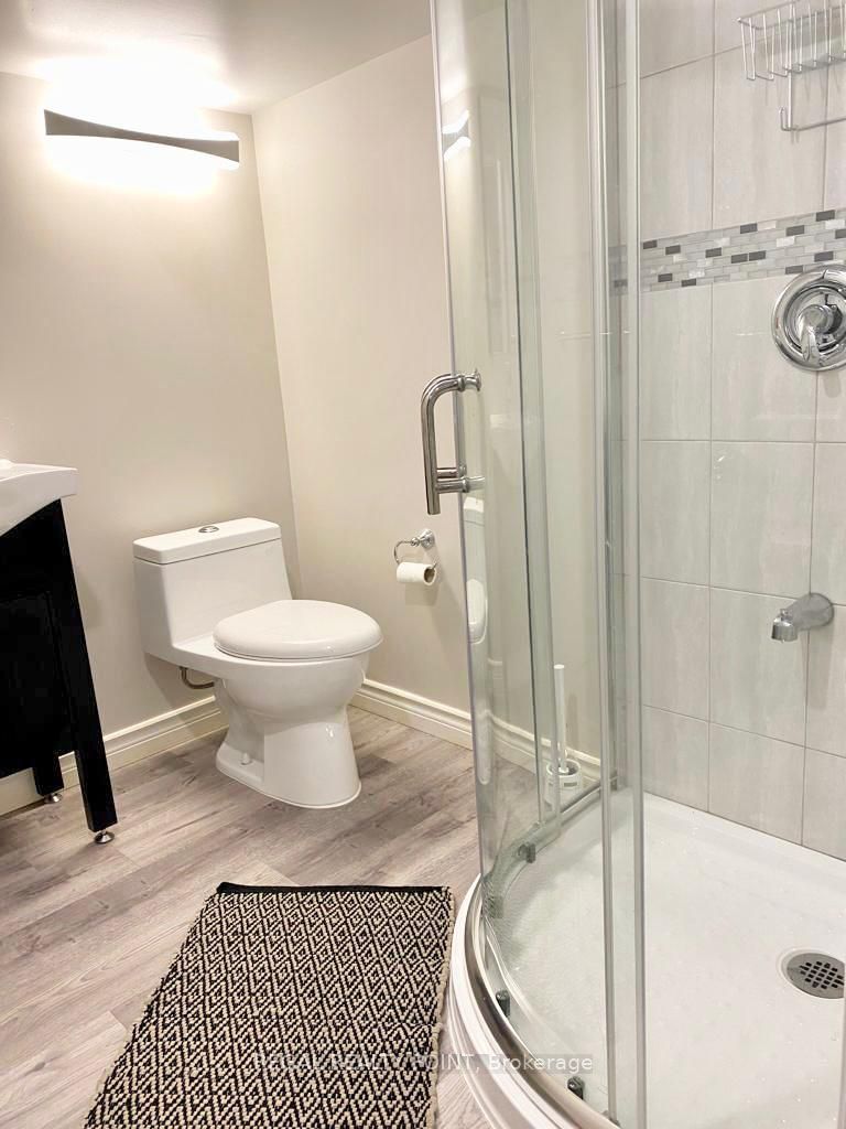 214 Beechy Dr Property Photo 8