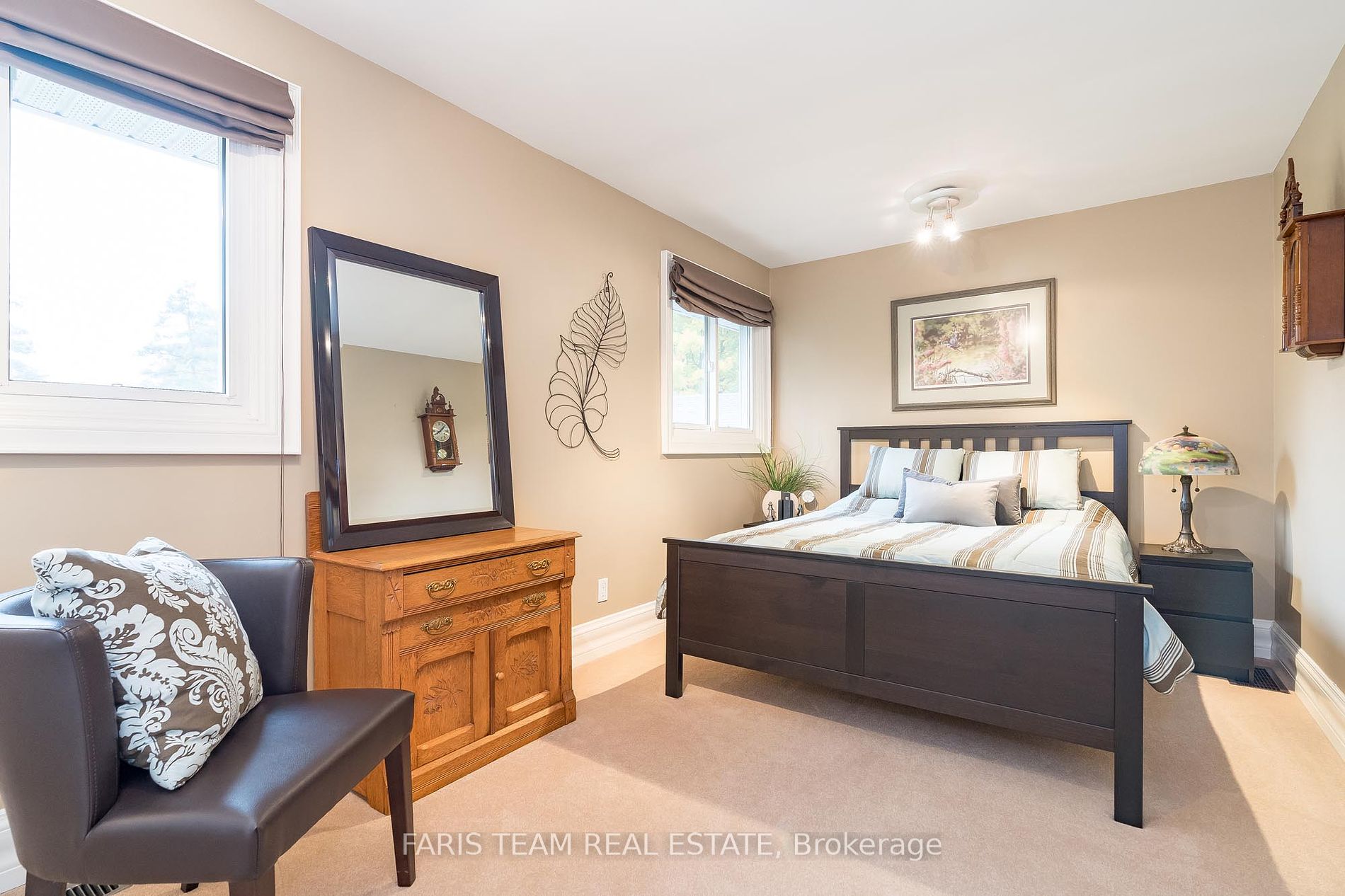 2349 11 Line Property Photo 22