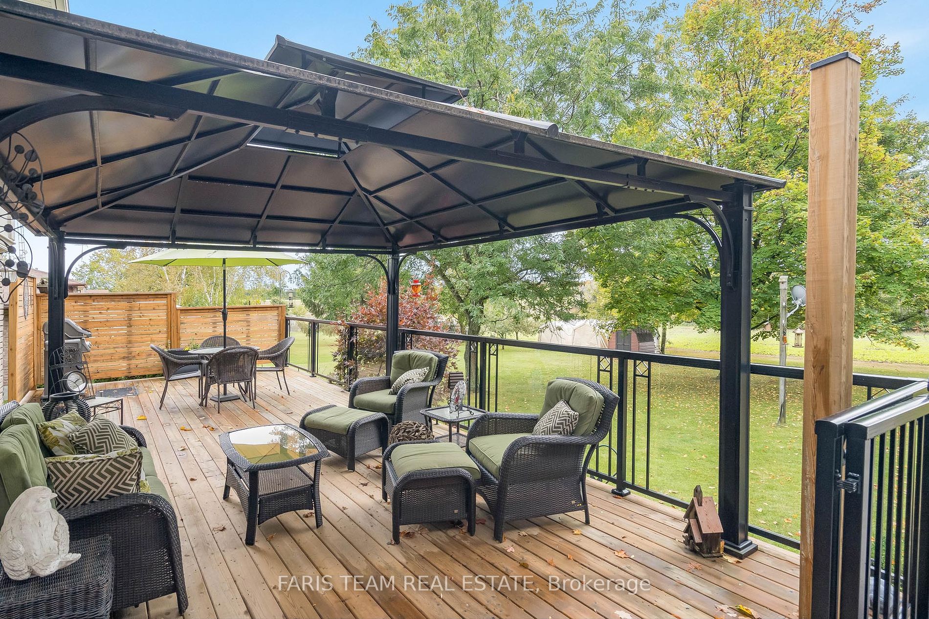 2349 11 Line Property Photo 31