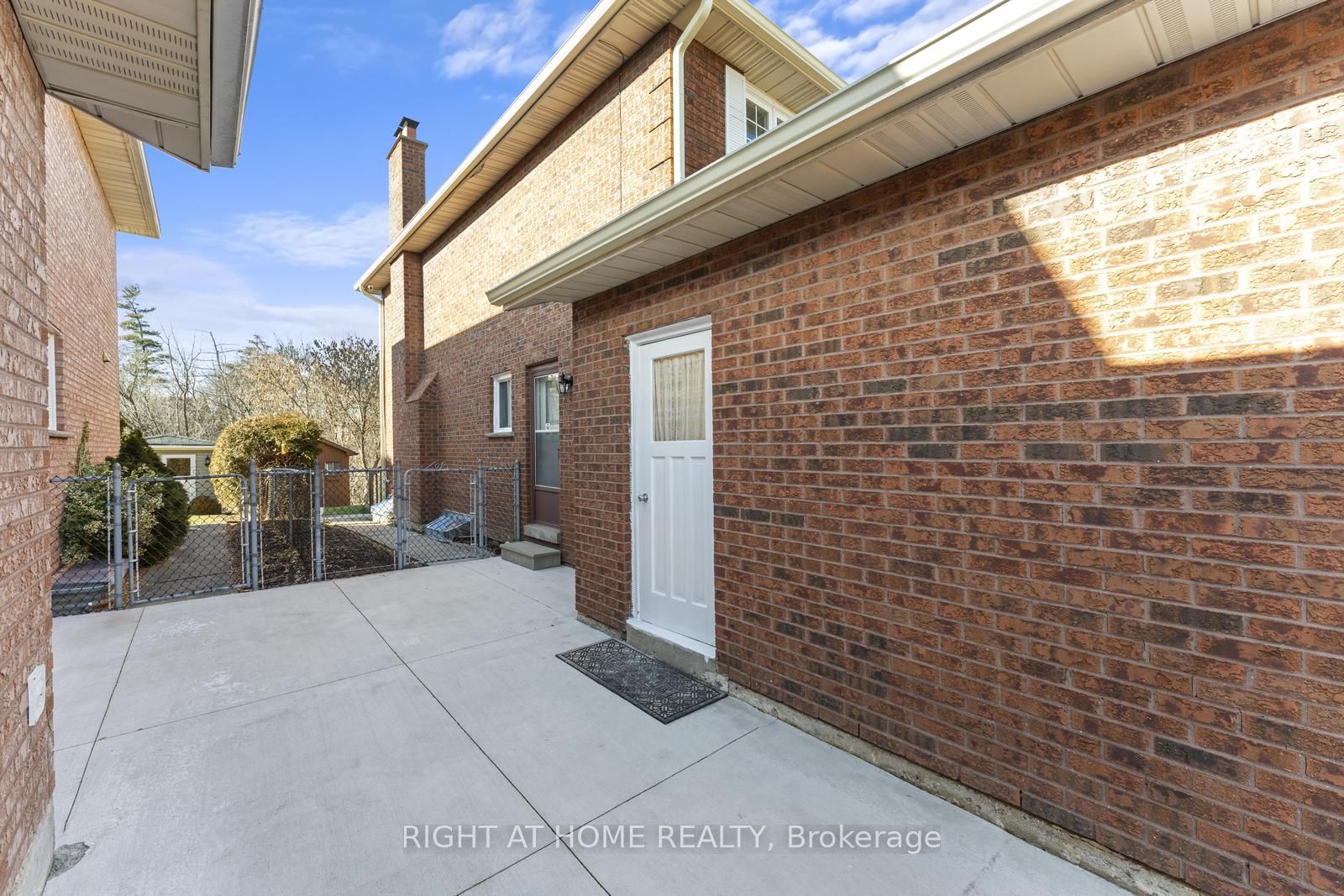 189 Timber Lane Property Photo 2