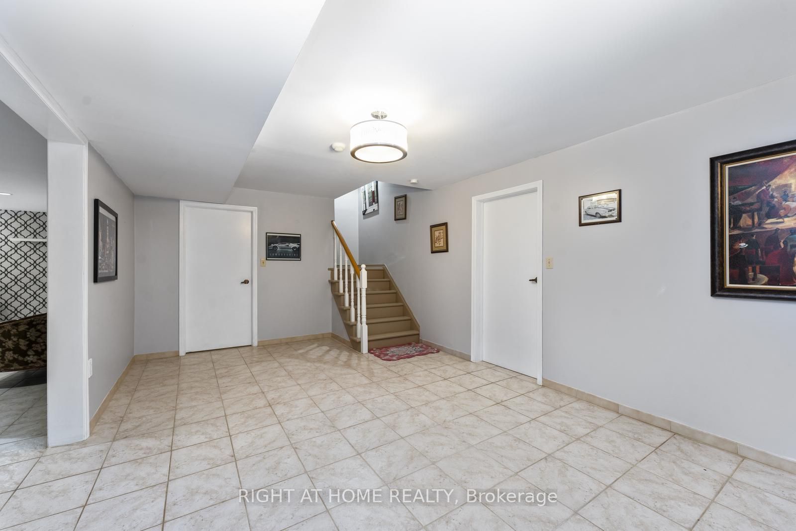 189 Timber Lane Property Photo 3