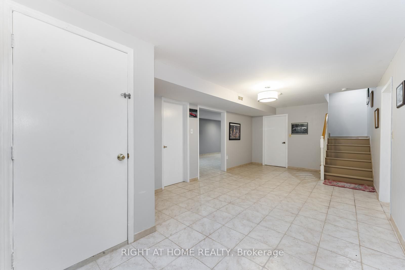 189 Timber Lane Property Photo 4