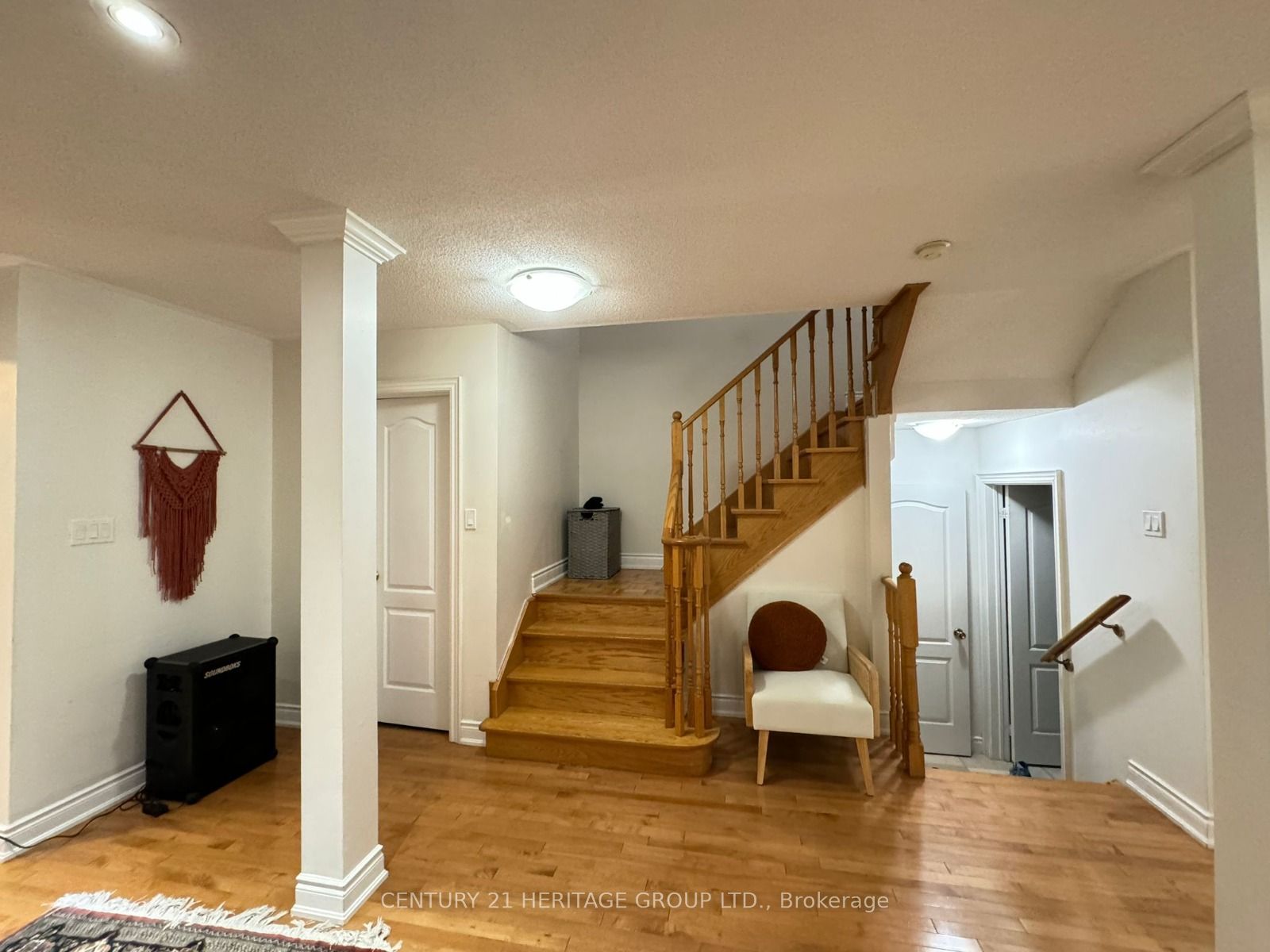 58 Kalmar Cres Property Photo 3