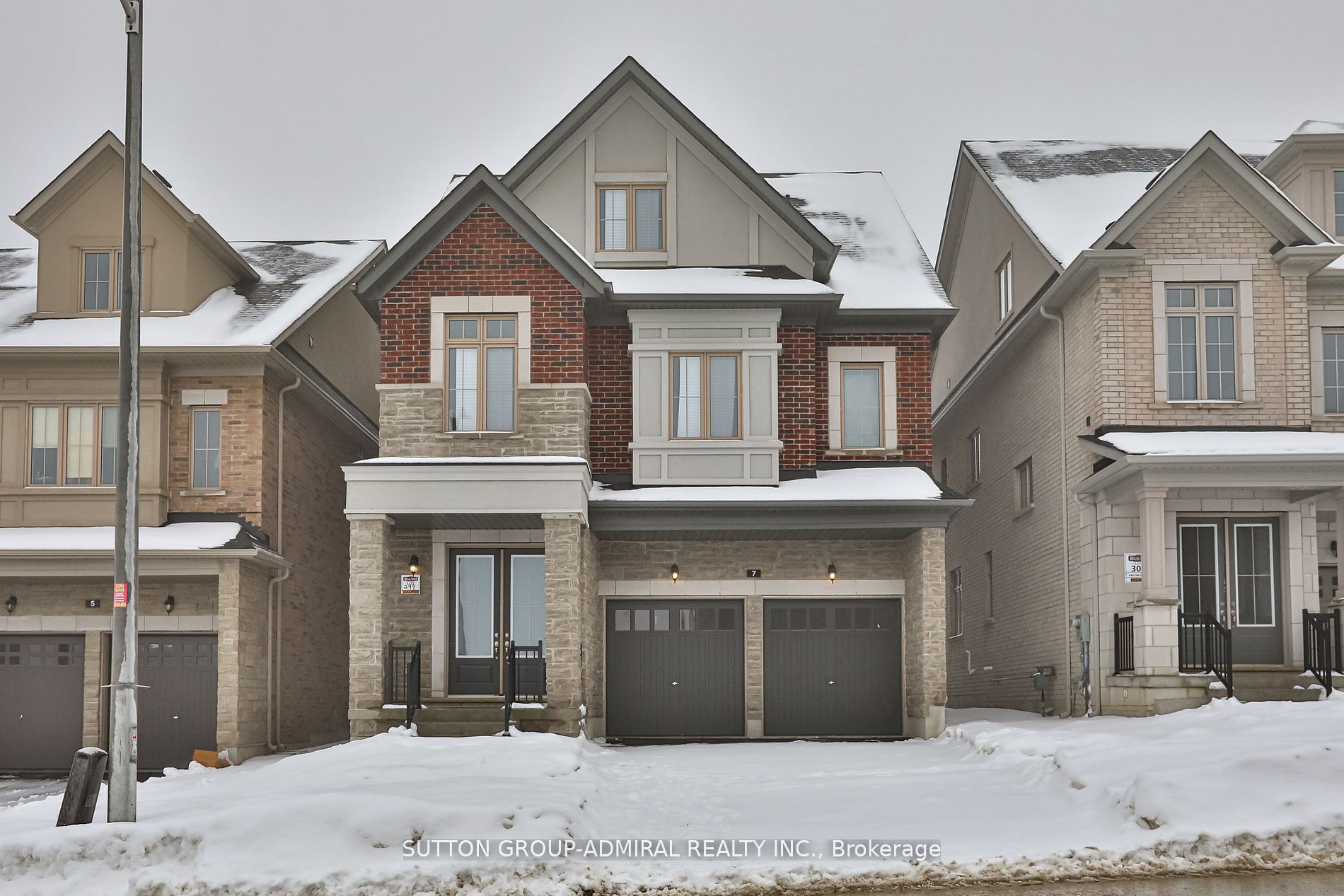 7 William Logan Dr Property Photo 2