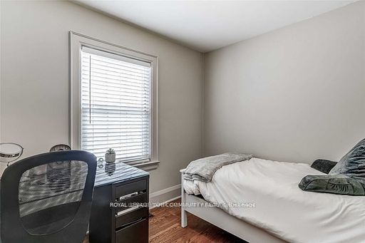 12870 Keele St Property Photo 11