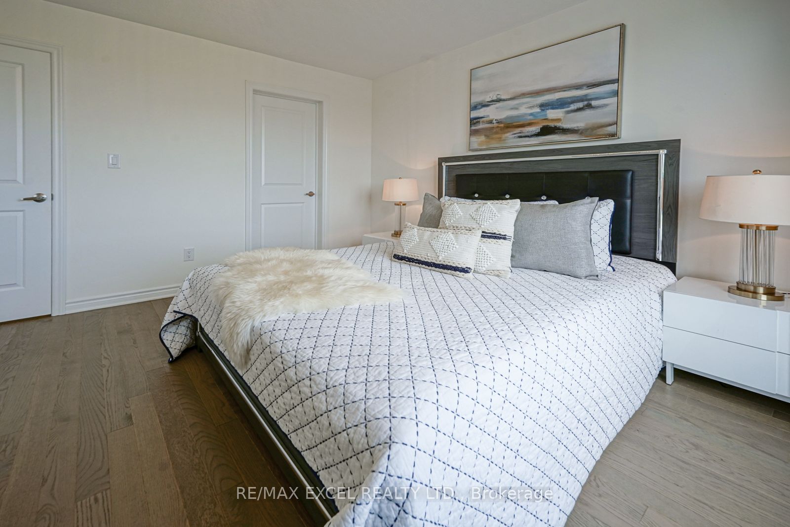 2 Chicago Lane Property Photo 22
