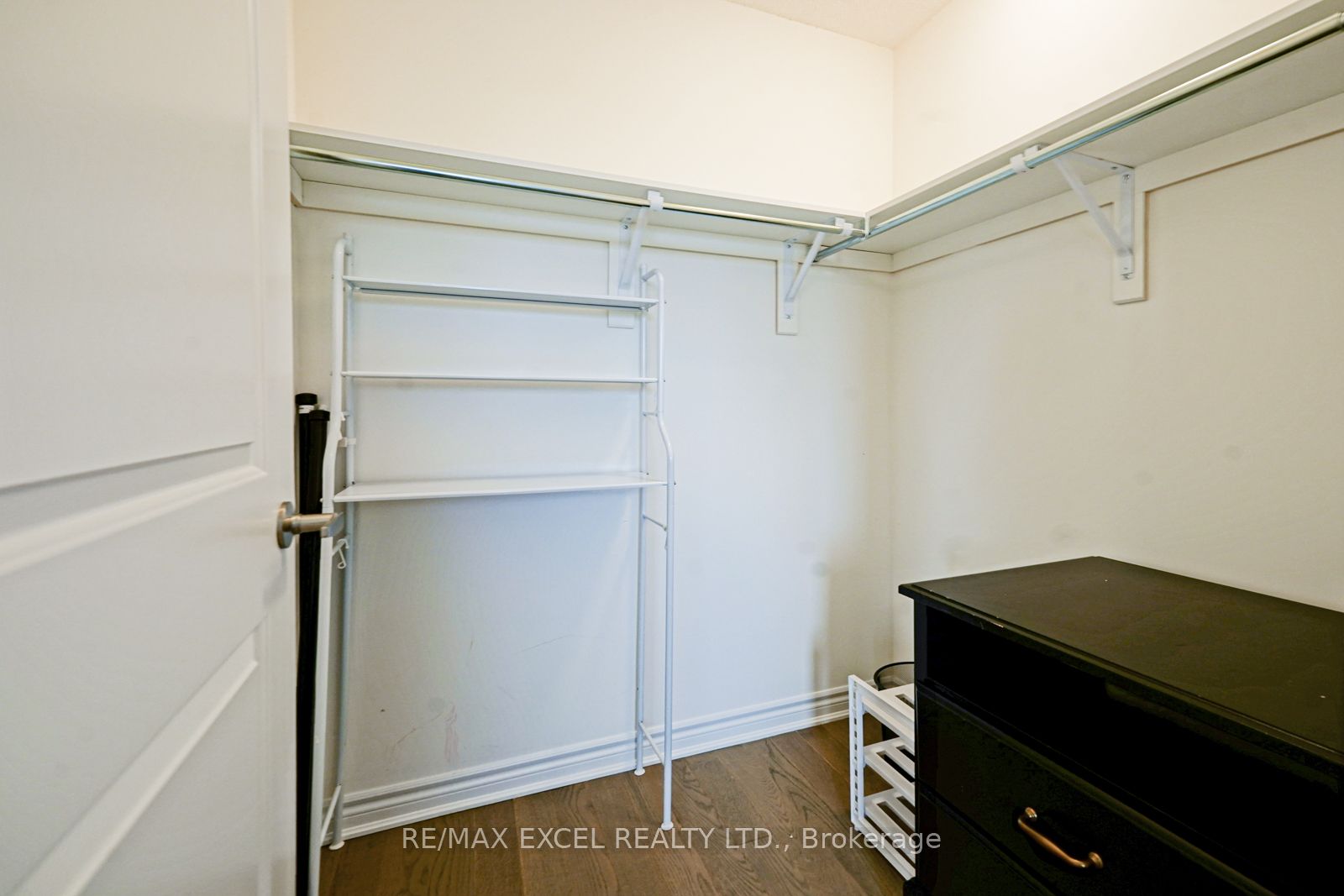 2 Chicago Lane Property Photo 23