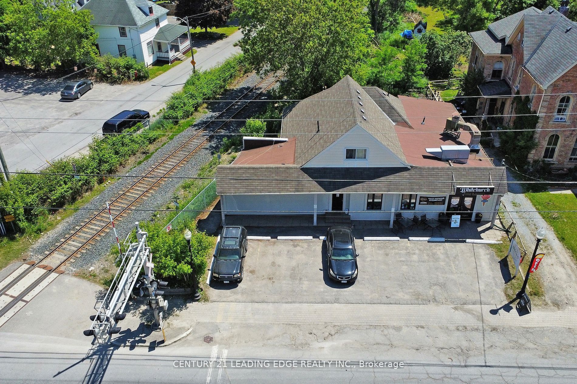 6193 Main St Property Photo 9