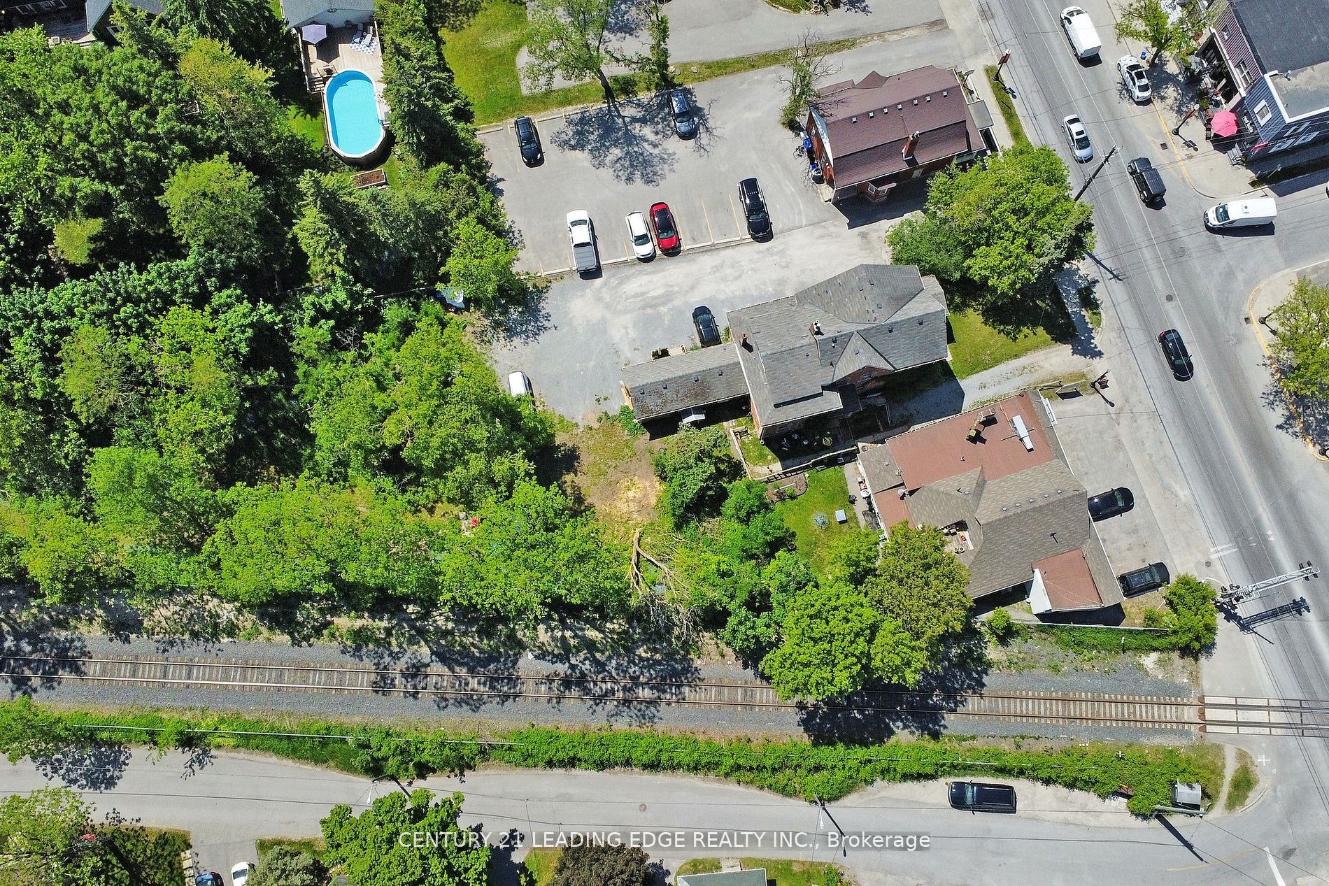 6193 Main St Property Photo 21