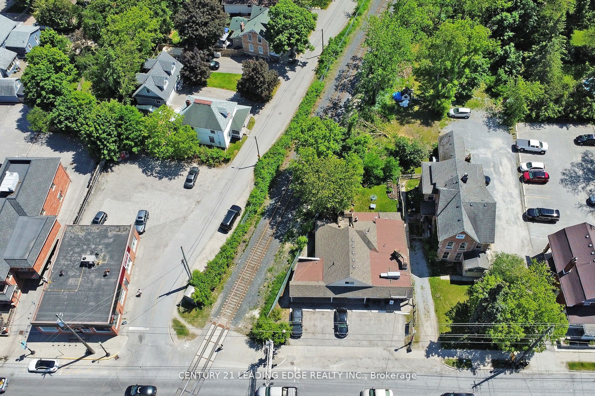 6193 Main St Property Photo 23