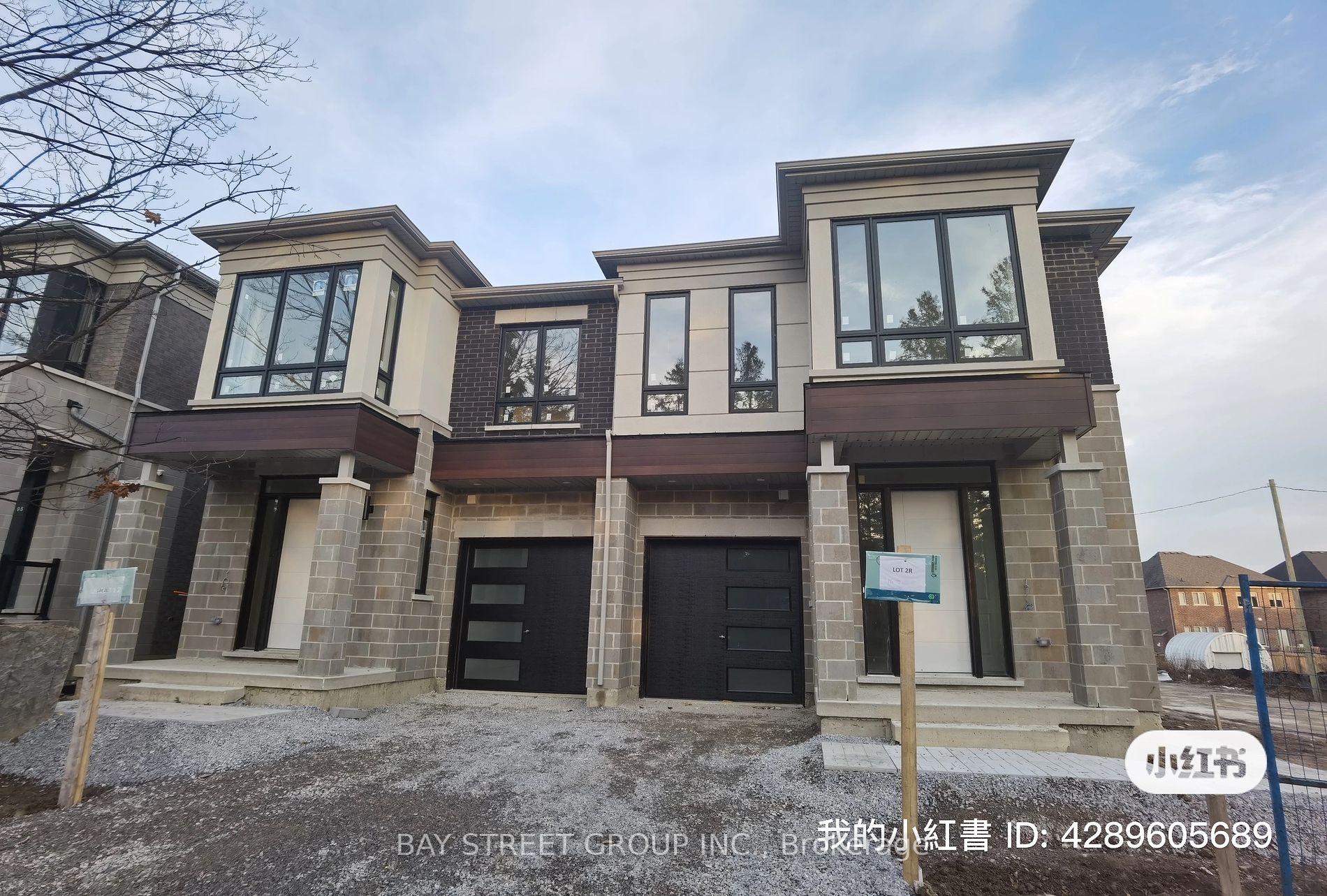 115b Bond Cres Property Photo 1