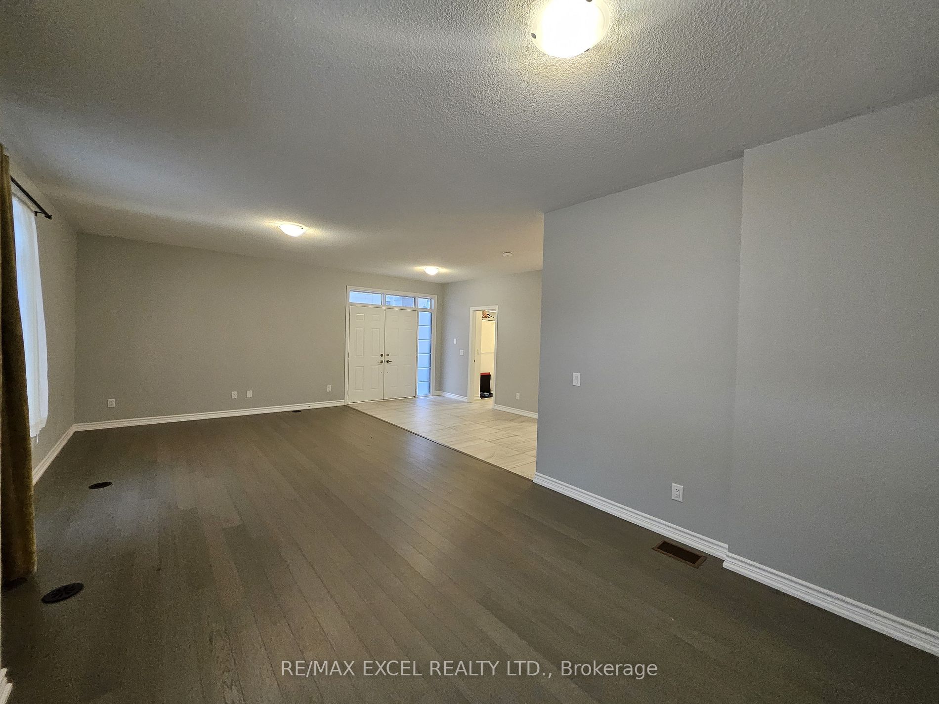 264 Buchanan Dr Property Photo 2