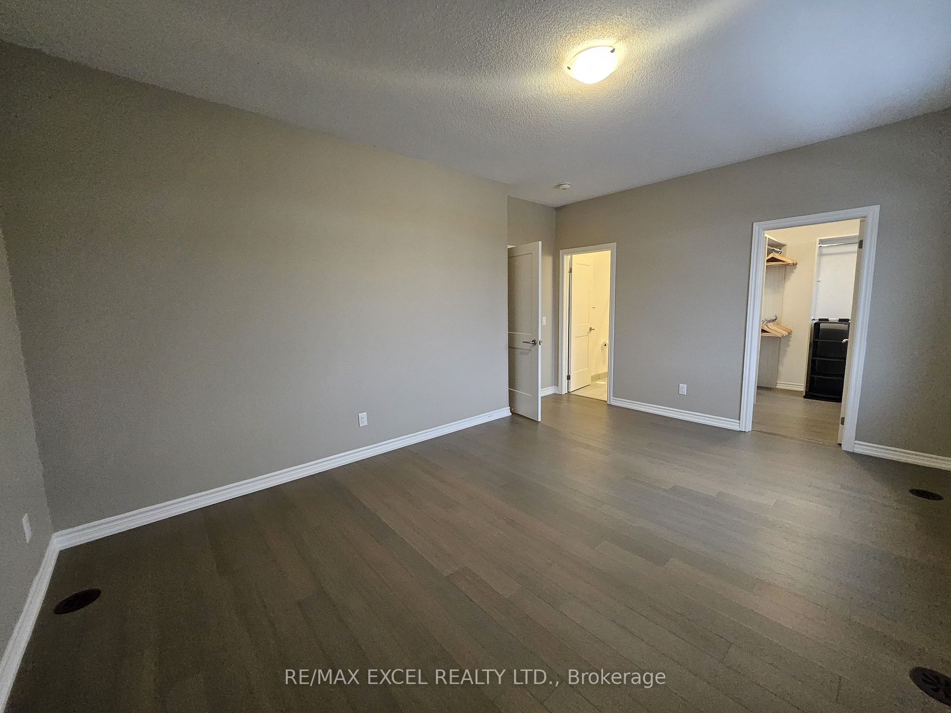 264 Buchanan Dr Property Photo 6