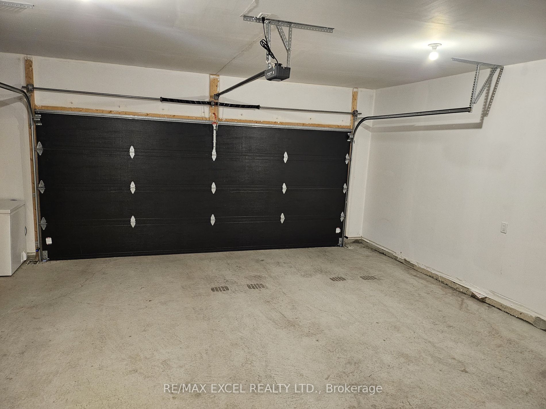 264 Buchanan Dr Property Photo 8