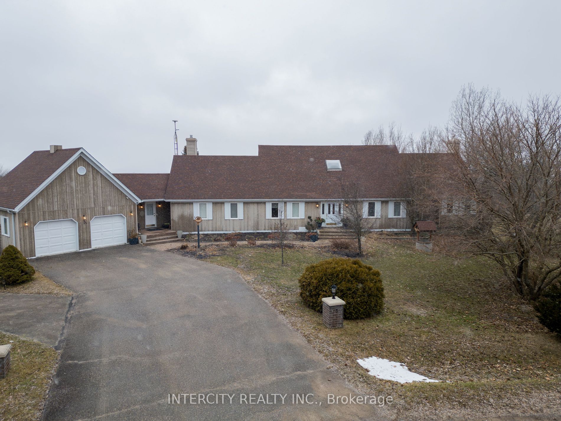 3 Algonquin Heights Crt Property Photo 1