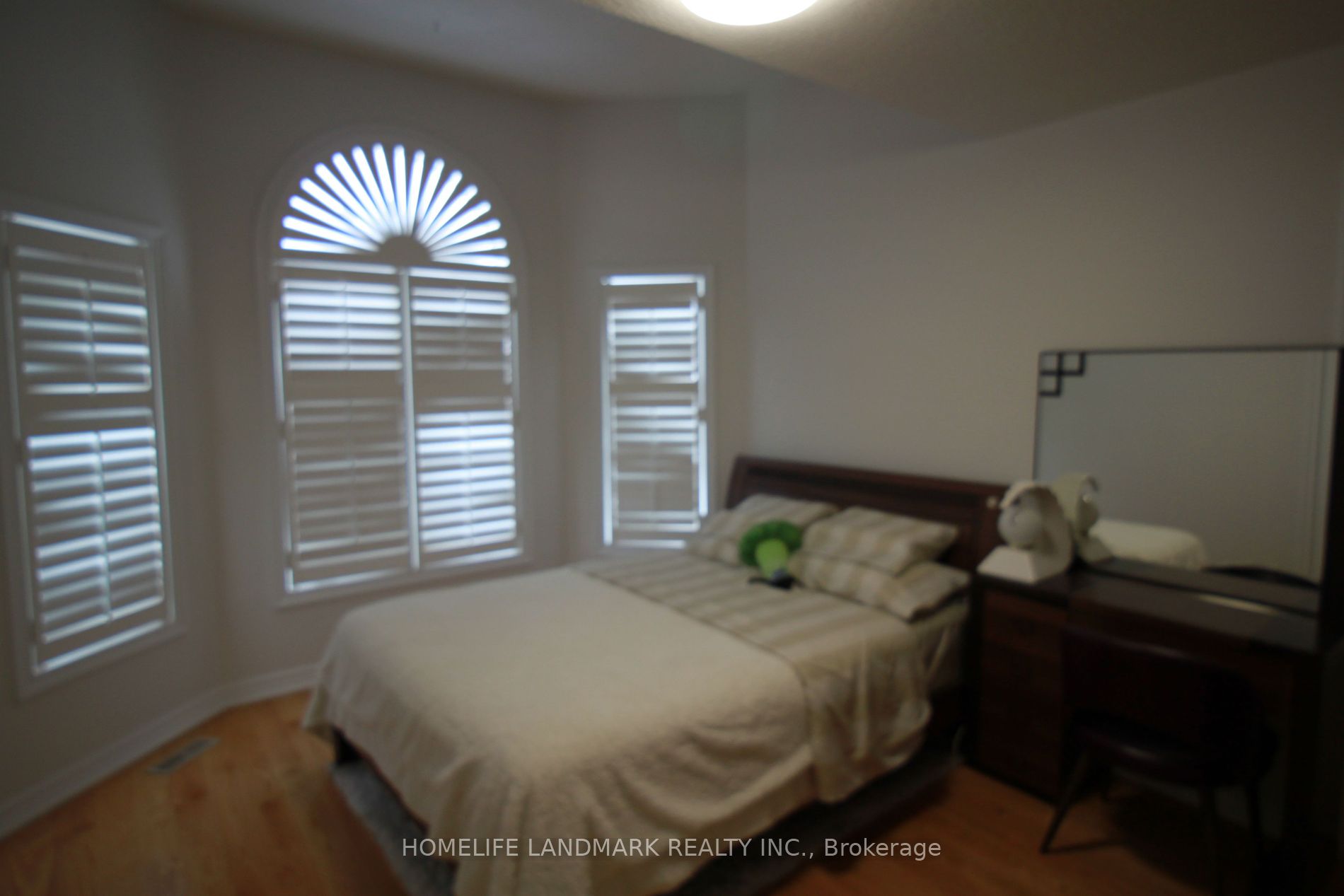 89 William Booth Ave Property Photo 12