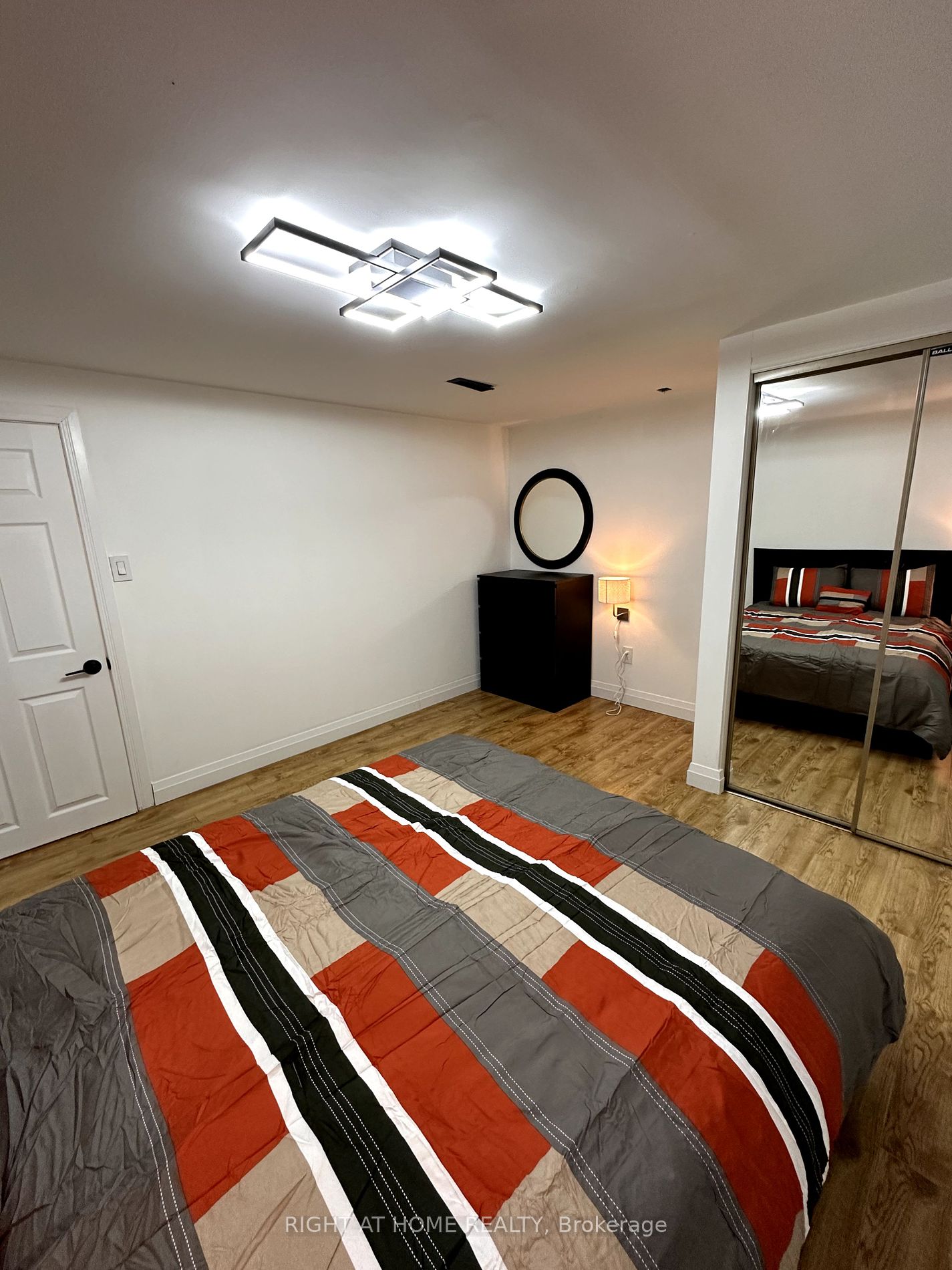 195 John Bowser Cres Property Photo 22