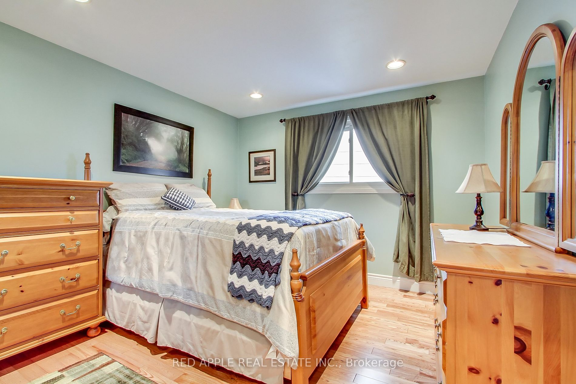 450 Orsi Ave Property Photo 21