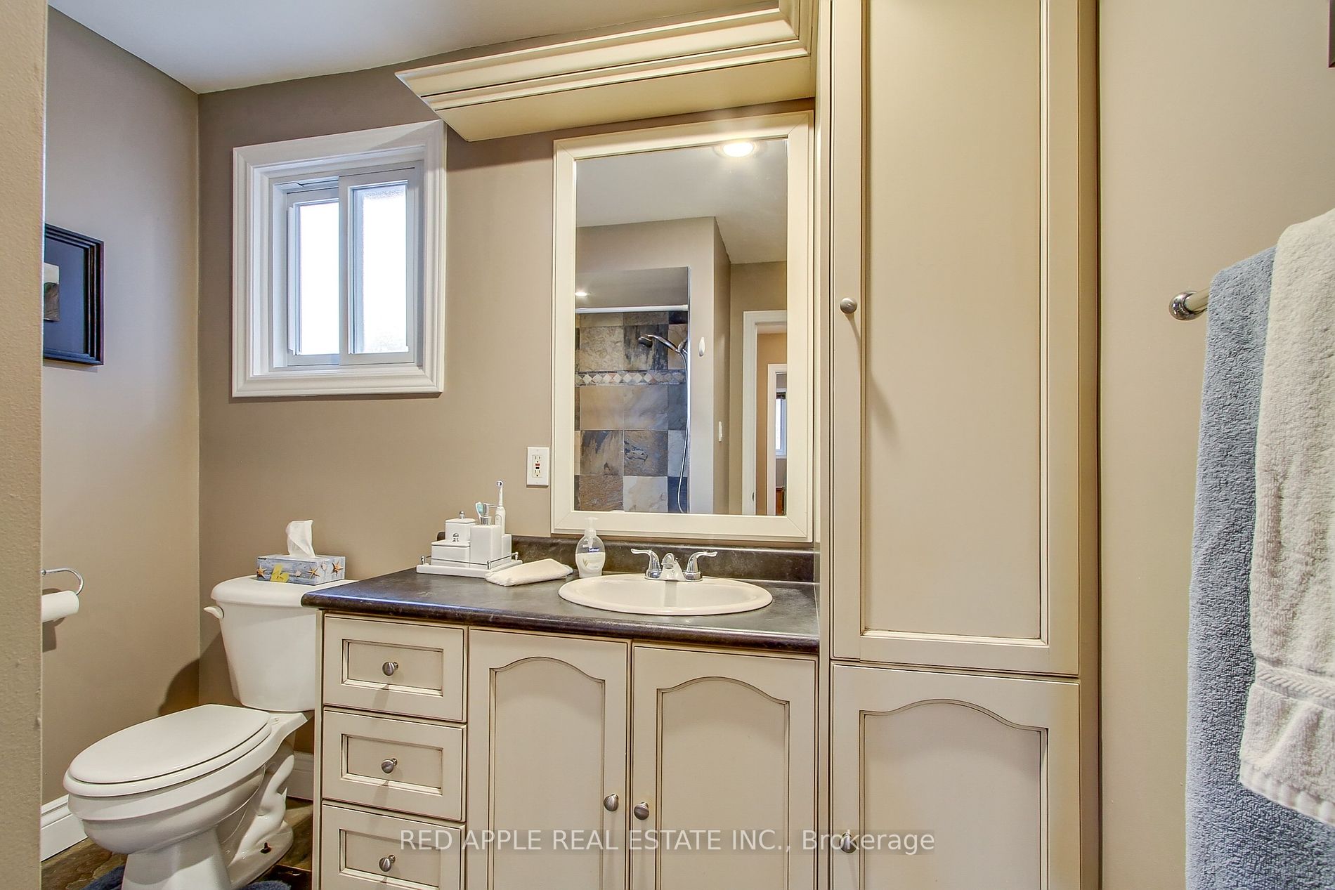 450 Orsi Ave Property Photo 25