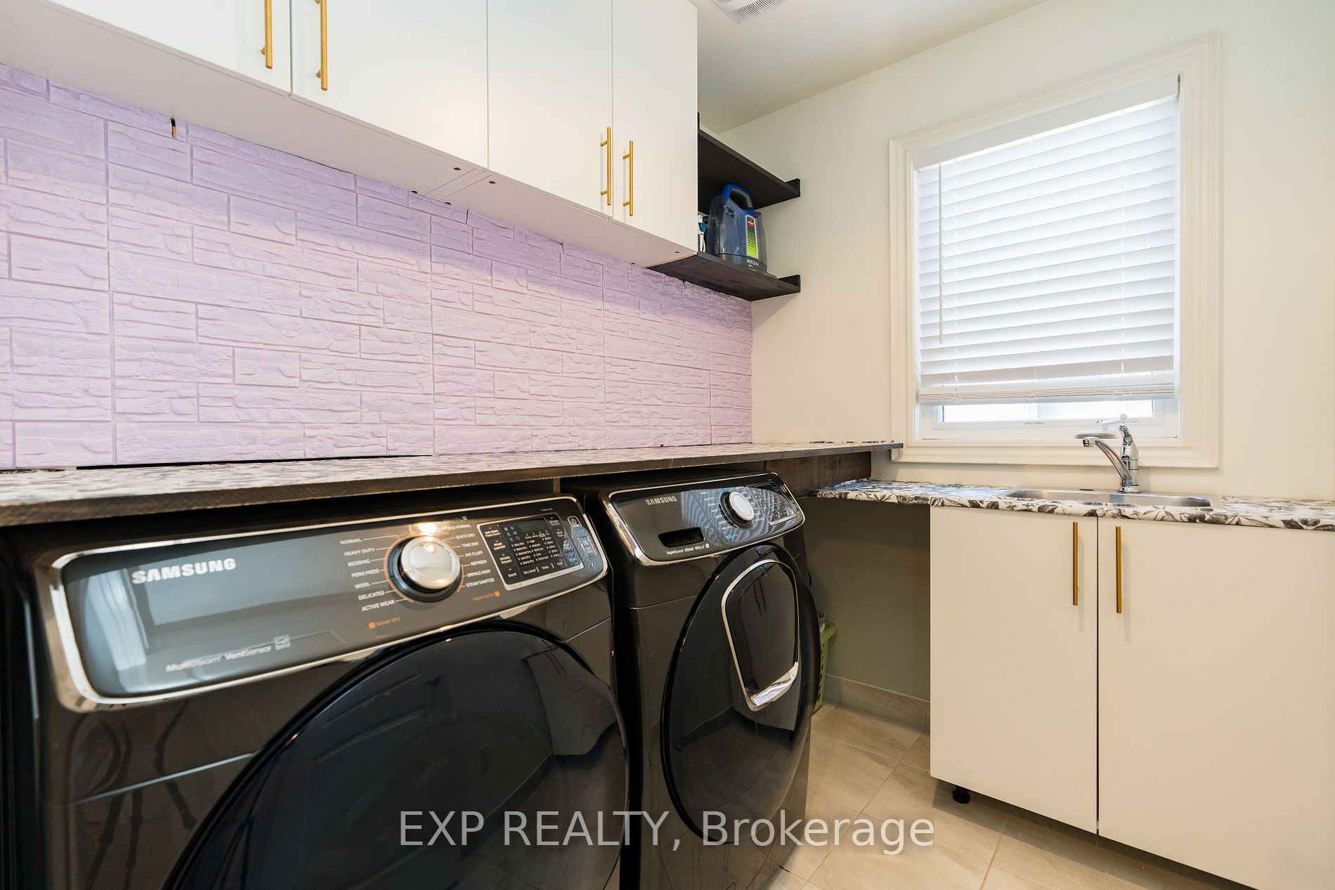 147 Kingsmere Cres Property Photo 19